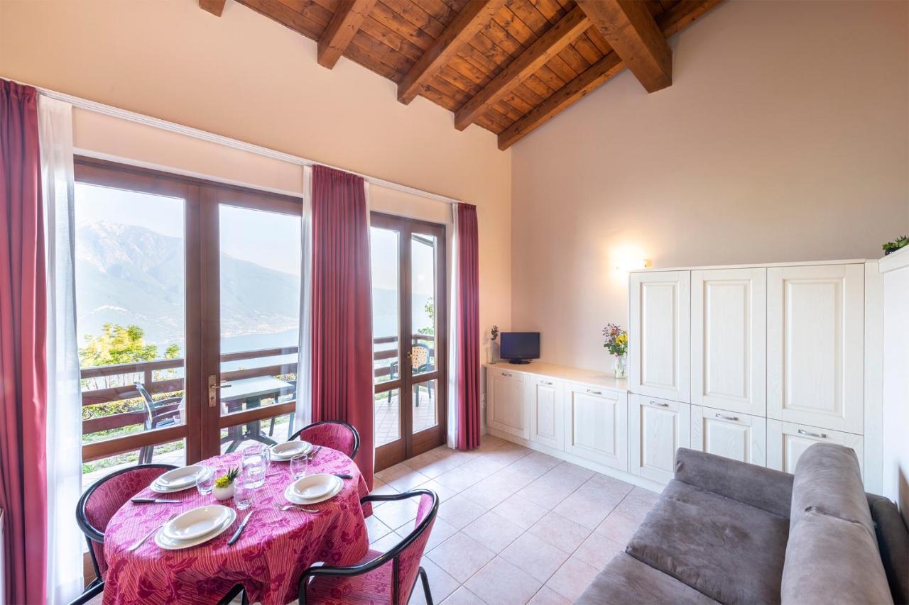Hotel Pineta Campi Tremosine Kültér fotó