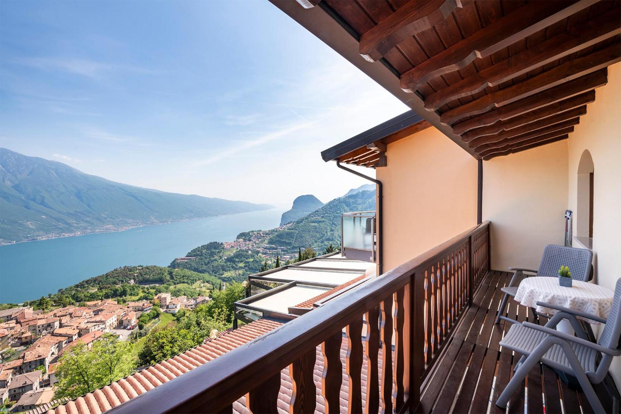 Hotel Pineta Campi Tremosine Kültér fotó