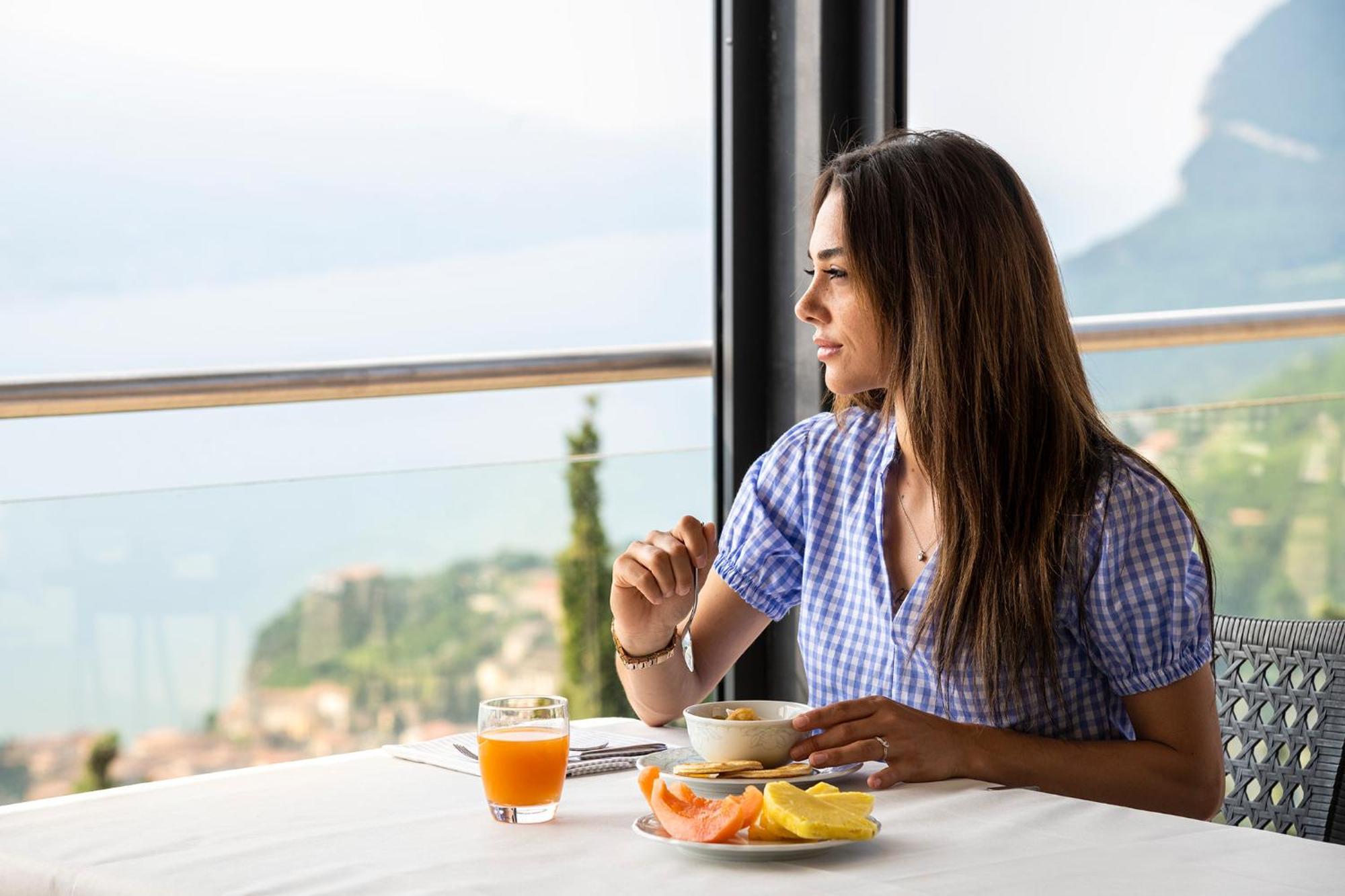 Hotel Pineta Campi Tremosine Kültér fotó
